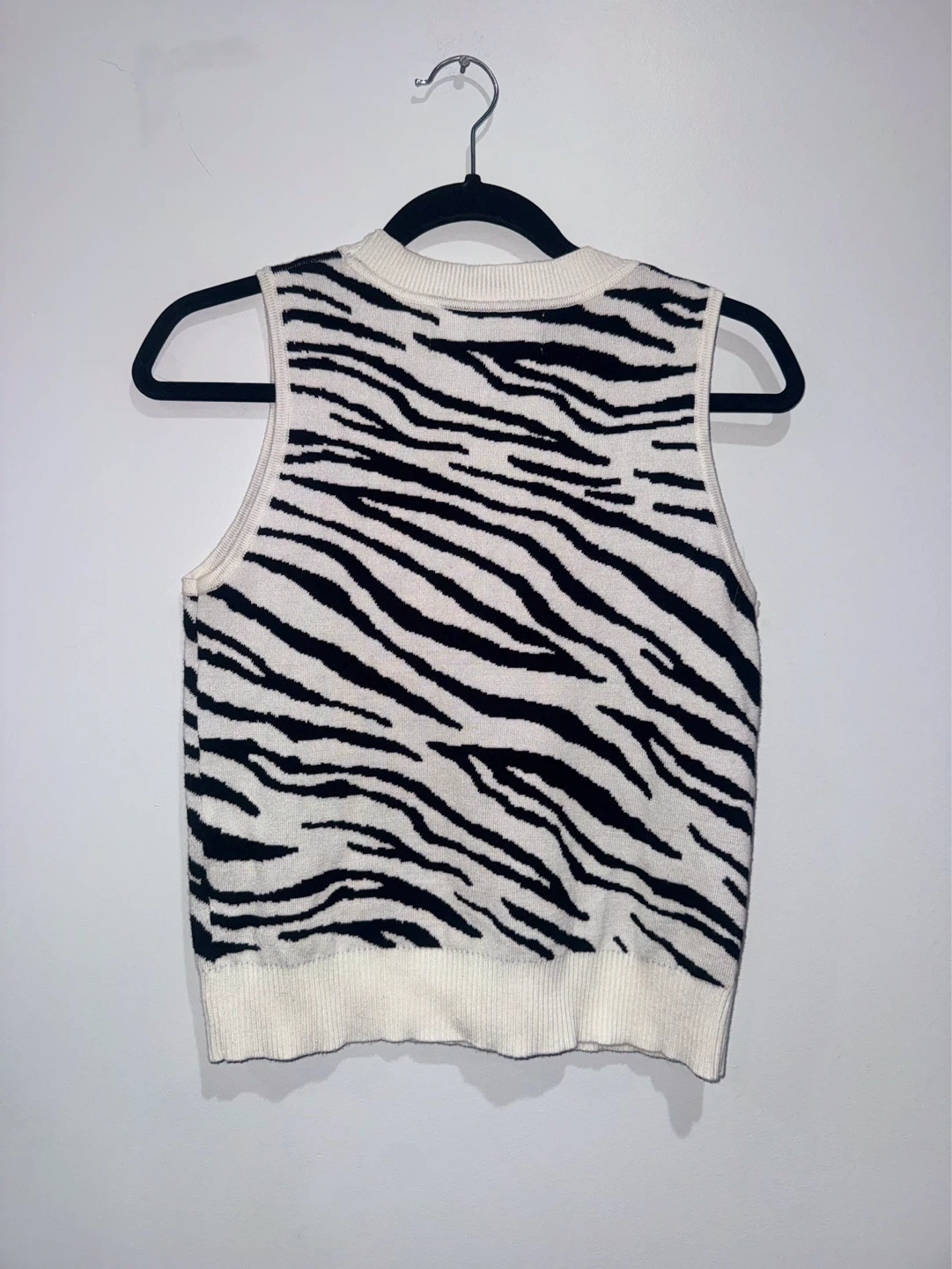 Pink Martini Zebra Print Sleeveless Sweater Top - photo 3