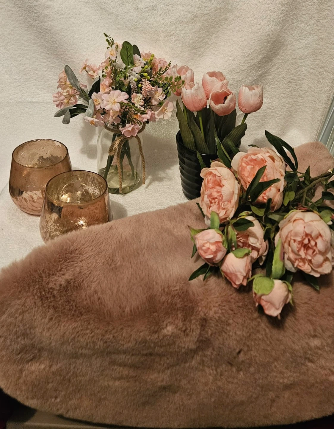 Pink Home Décor 9 Items Bundle — New Condition