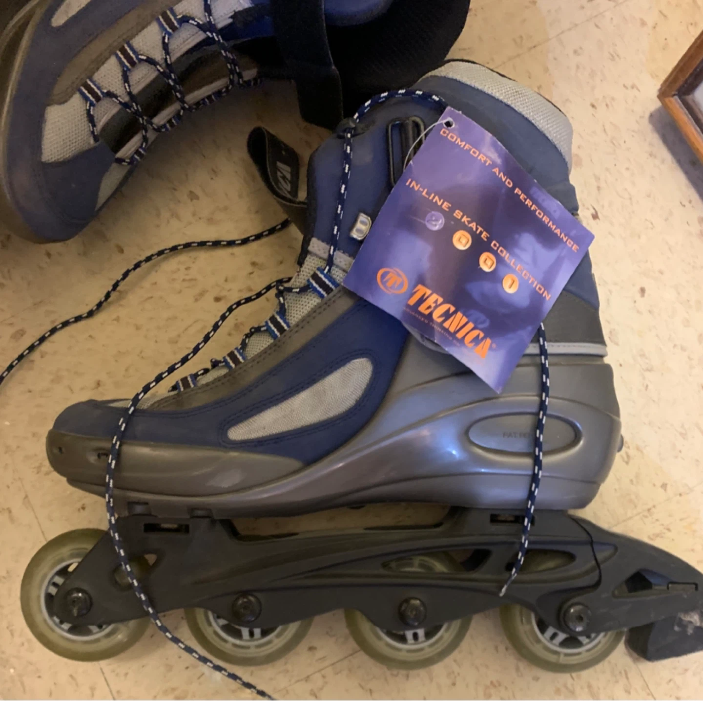 Tecnica In-line Skate Rollerblades size 10-11 - photo 3