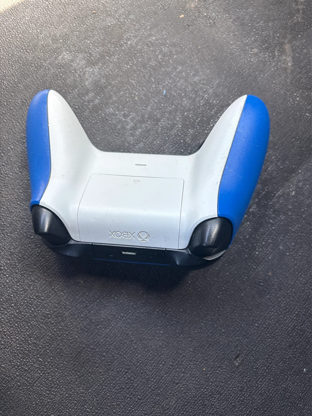 Blue Xbox Wireless Controller - photo 4