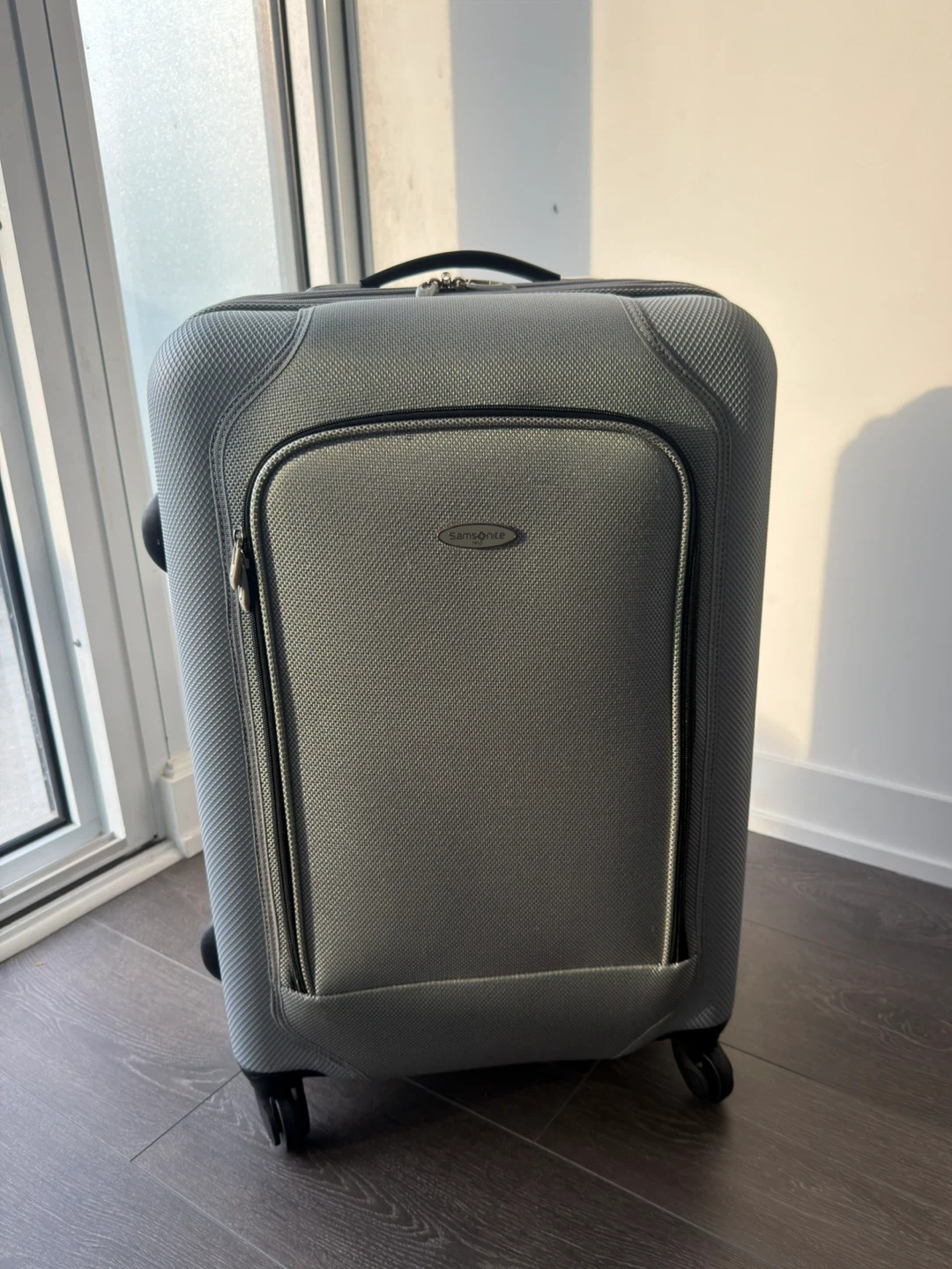 Samsonite Medium Grey Suitcase Luggage