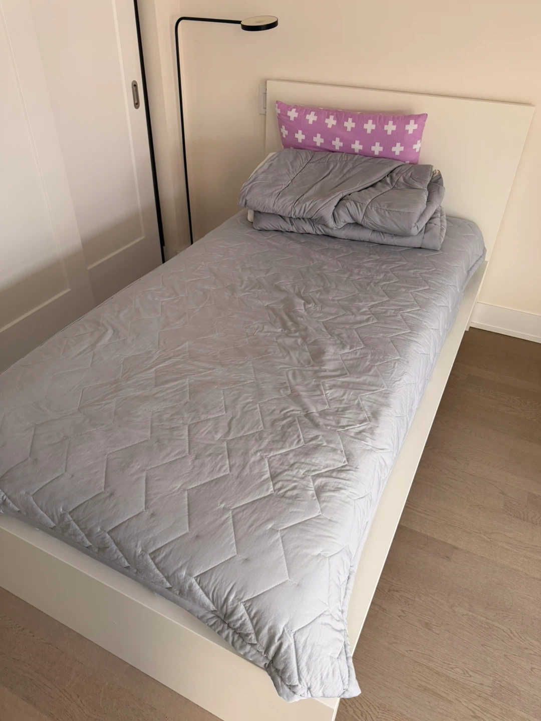 IKEA white single bed frame + mattress + grey mattress cover - photo 2