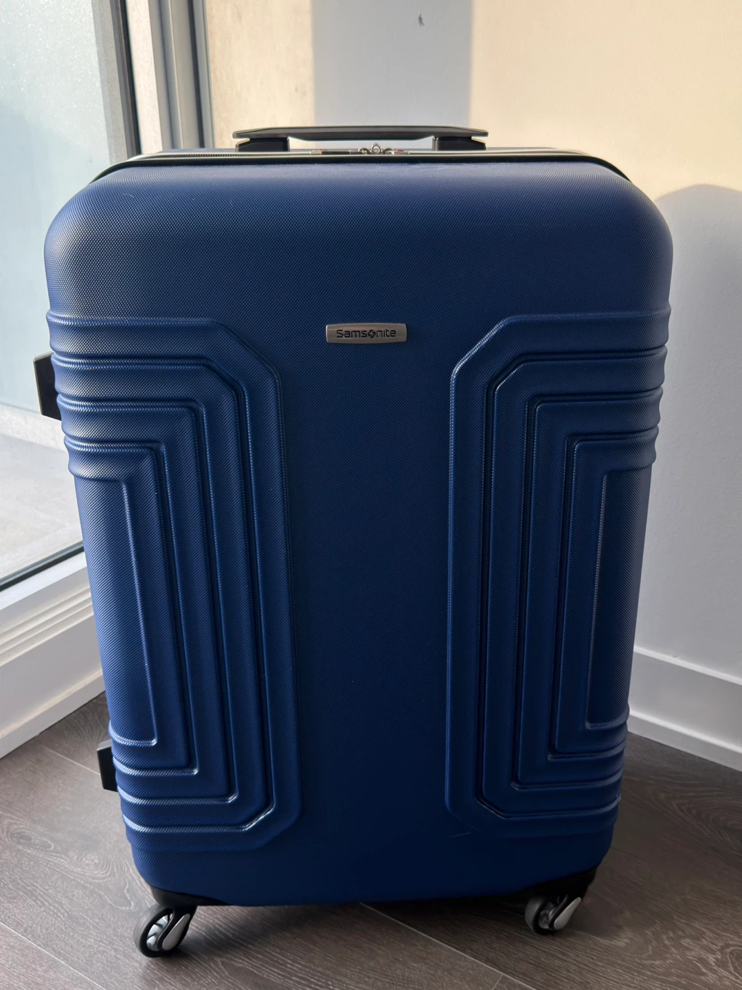Samsonite Medium Blue Suitcase Luggage