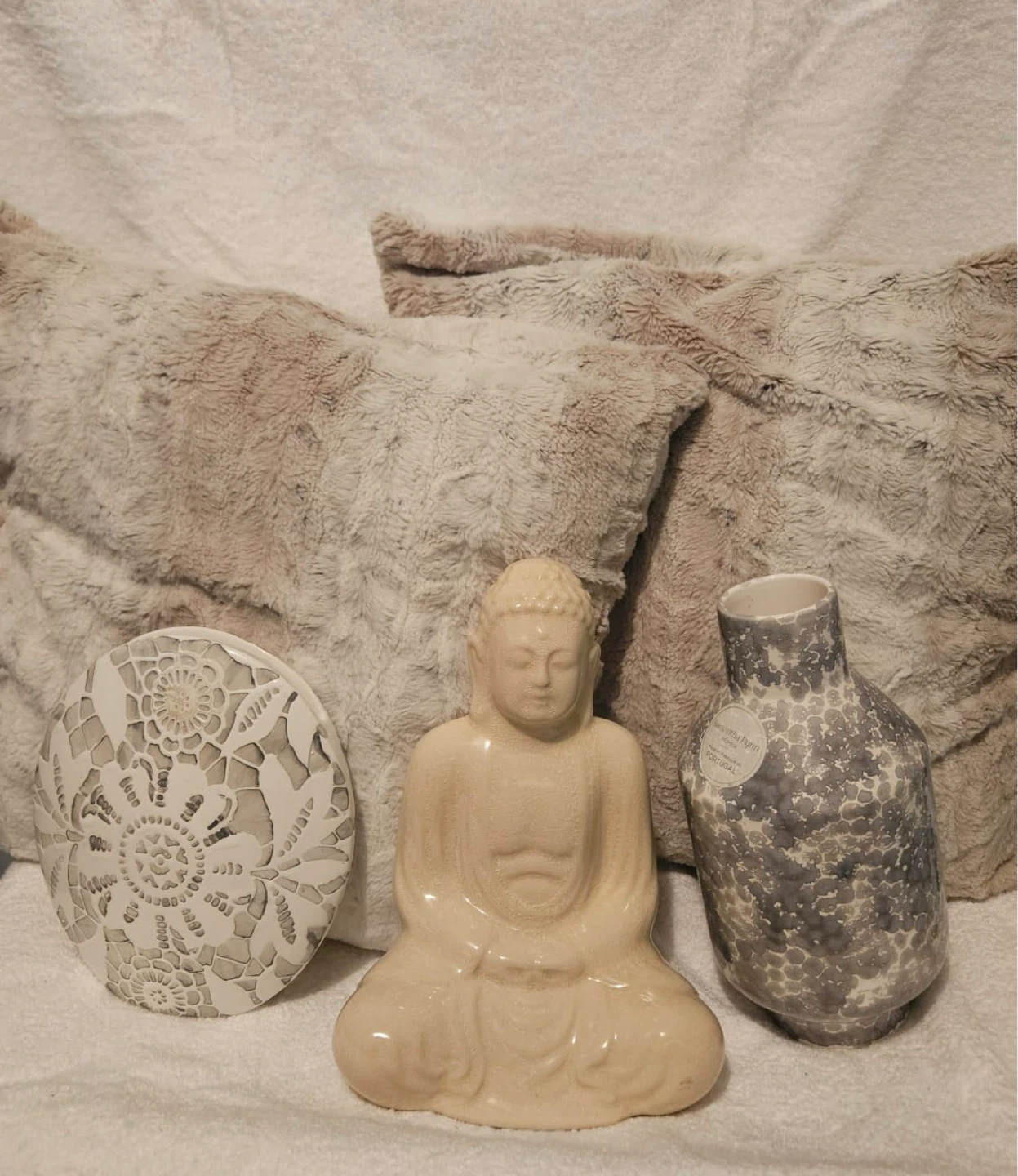 Neutral Home Décor 5 Items Bundle — New Condition - photo 3
