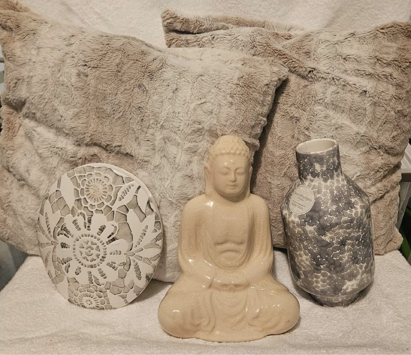 Neutral Home Décor 5 Items Bundle — New Condition - photo 2