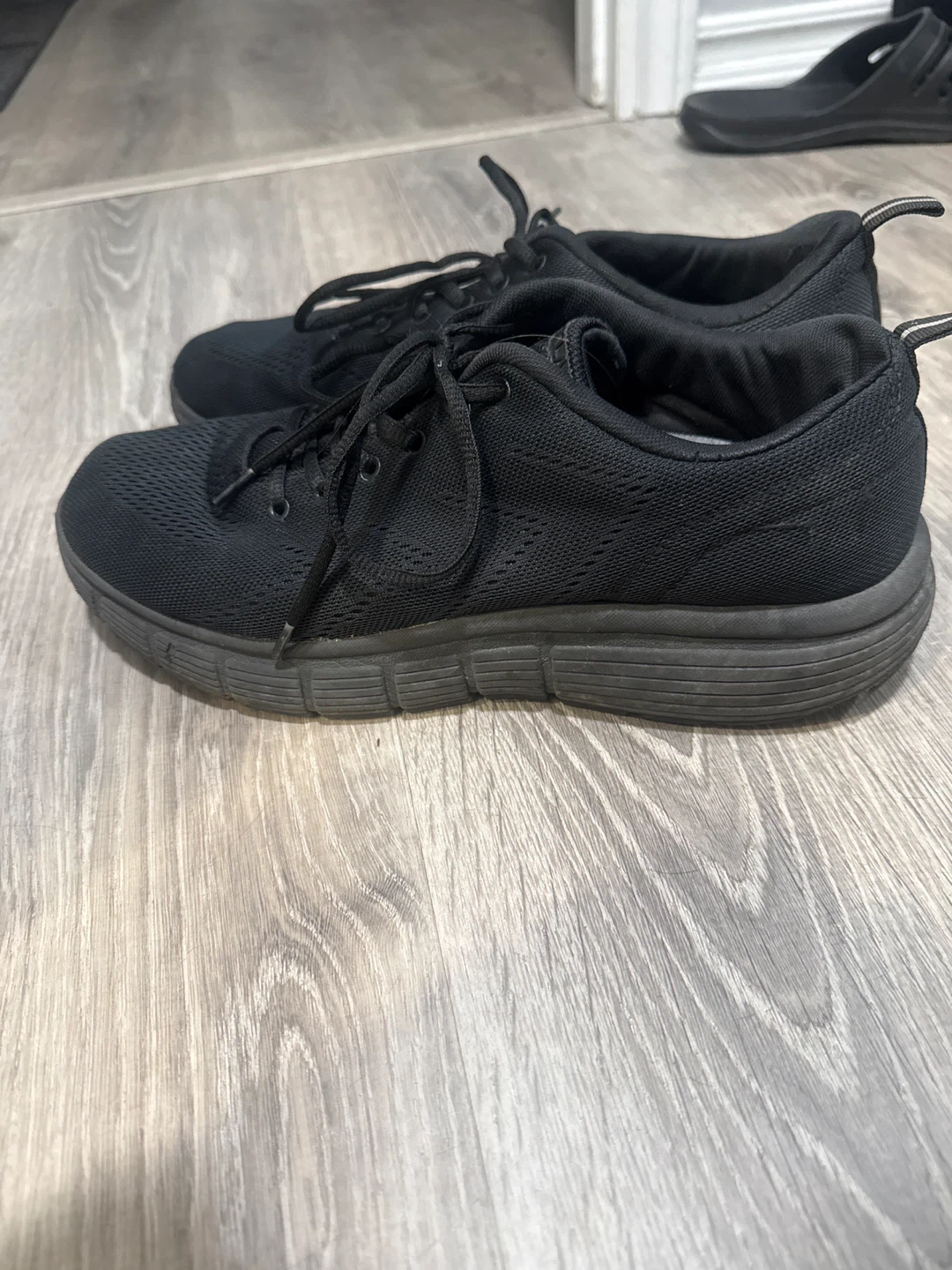 Black Running Shoes - photo 2