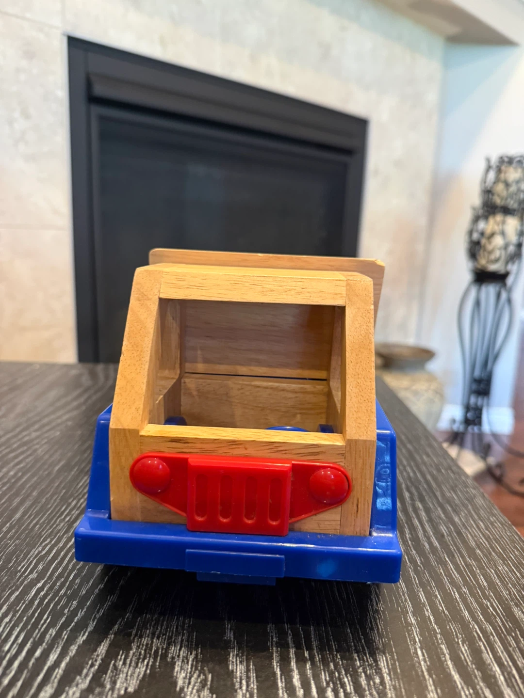 Tonka Wooden Dump Truck Toy - photo 2