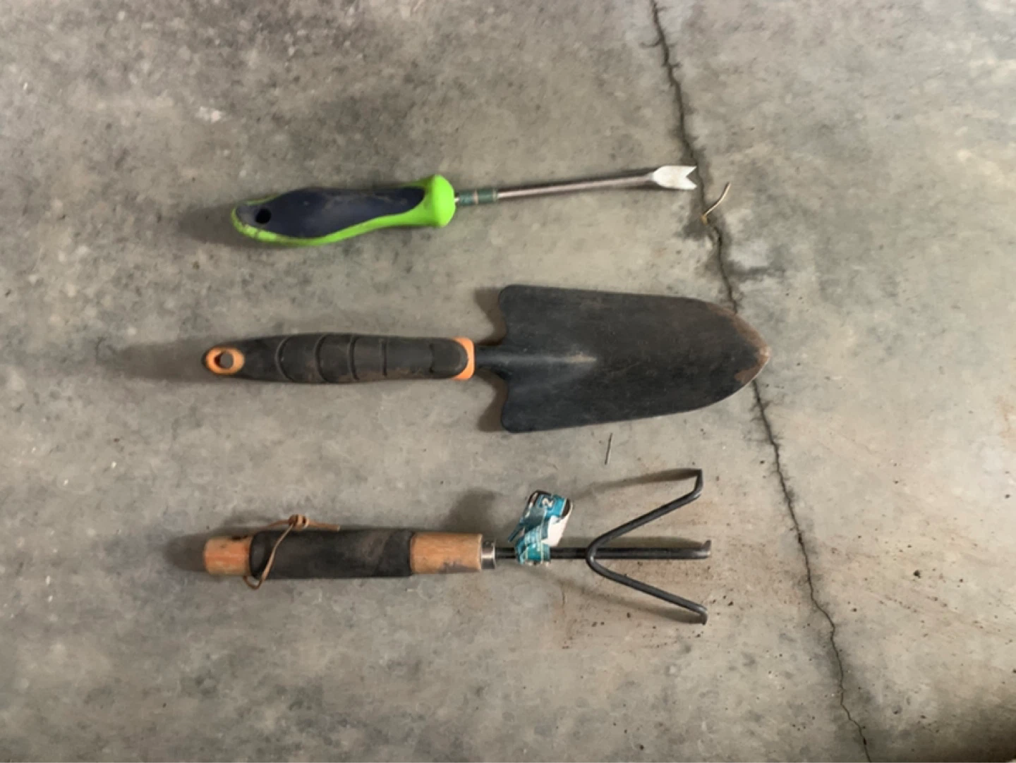 Assorted Garden Tools - photo 2