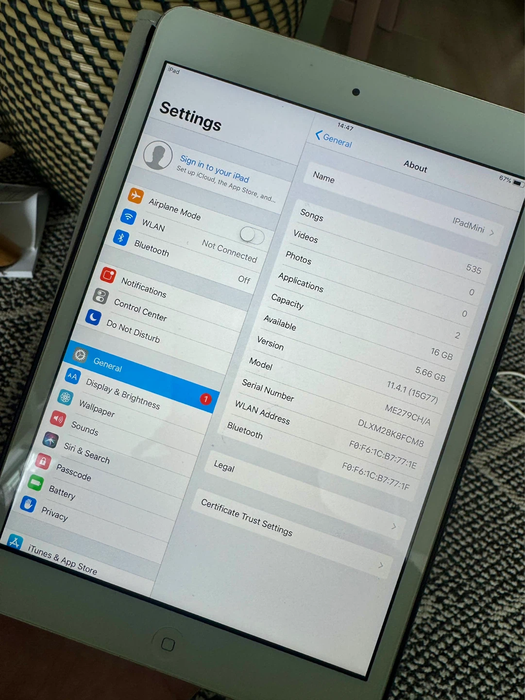 Apple iPad Mini 16GB Tablet - photo 2