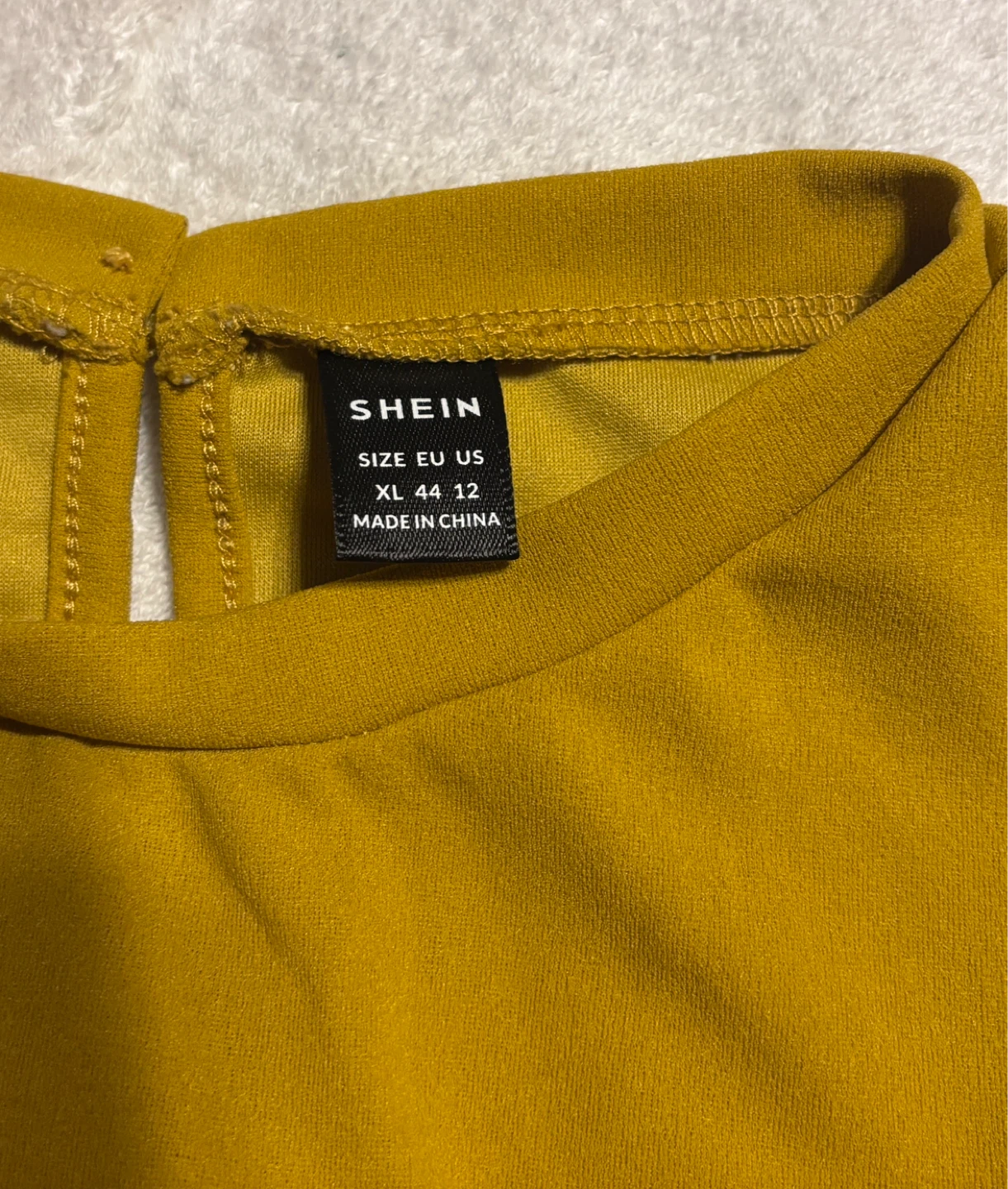 SHEIN Mustard Yellow Puff Sleeve Top (size XL) - photo 2