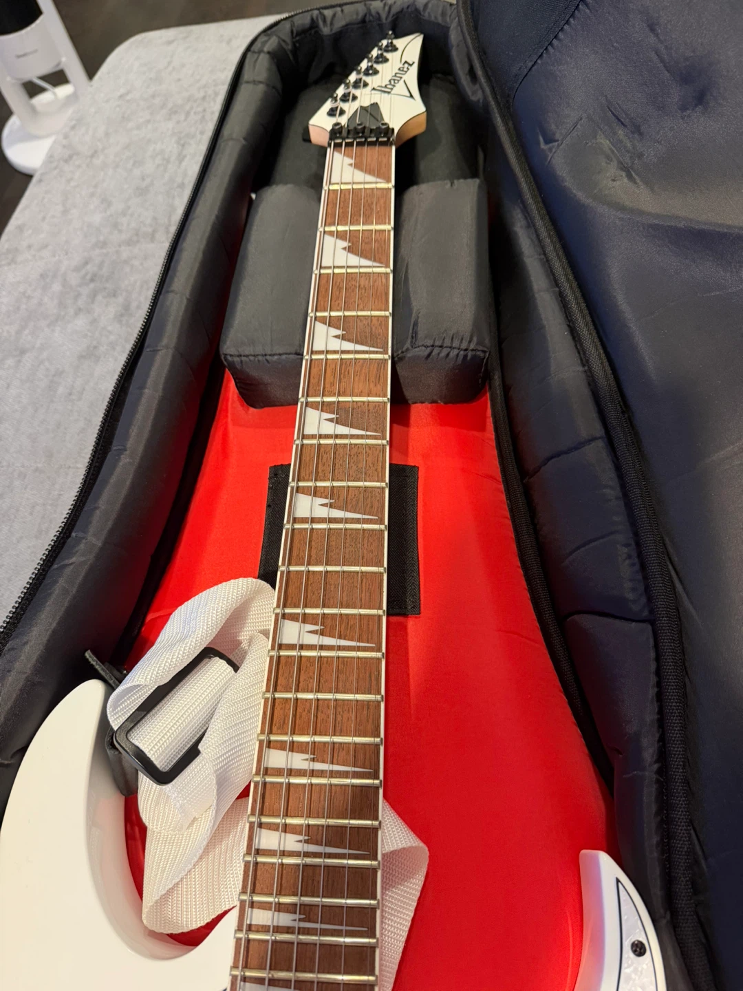 Ibanez RG450DX Electric Guitar - photo 2
