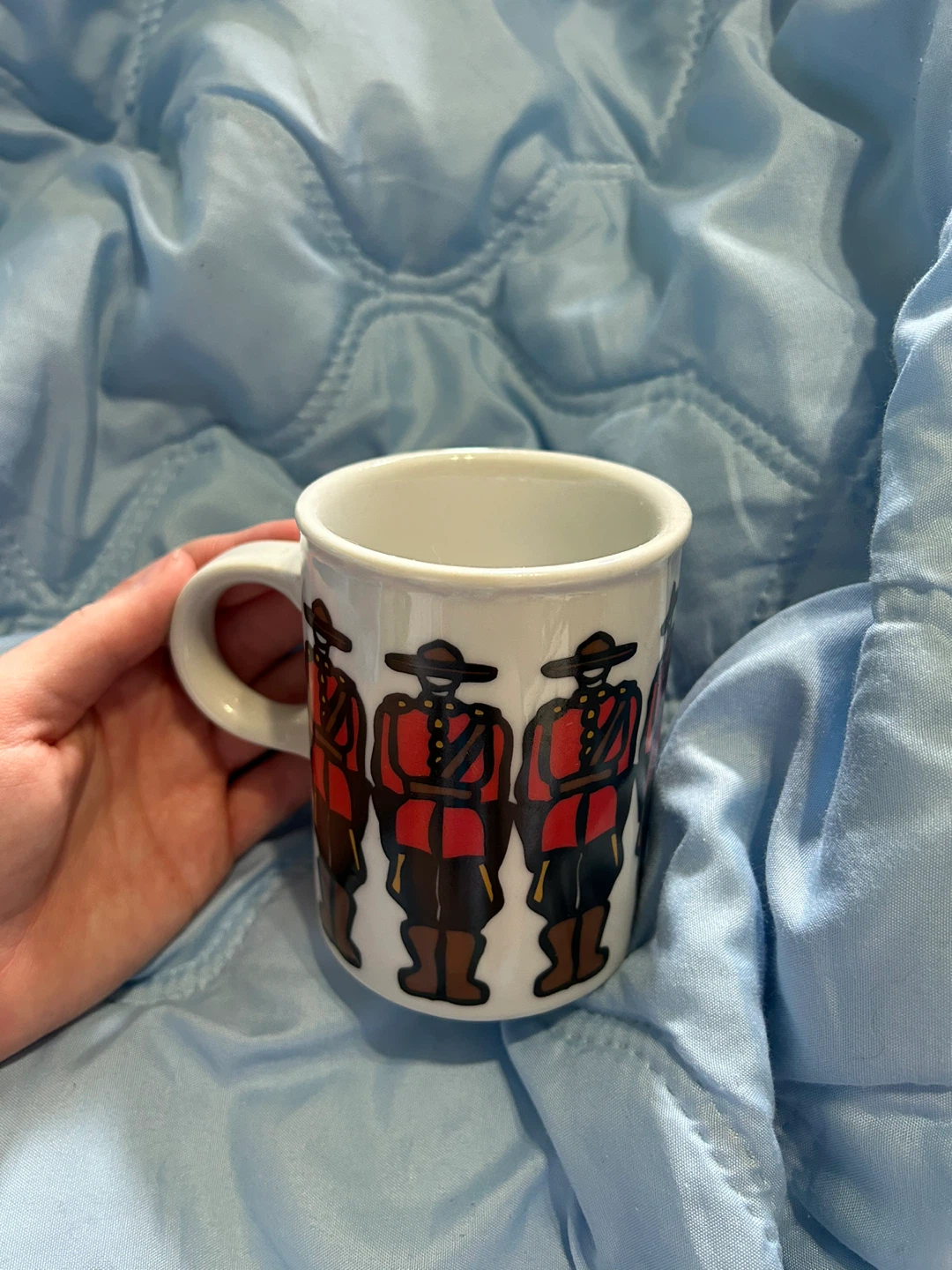 RCMP mug - photo 2