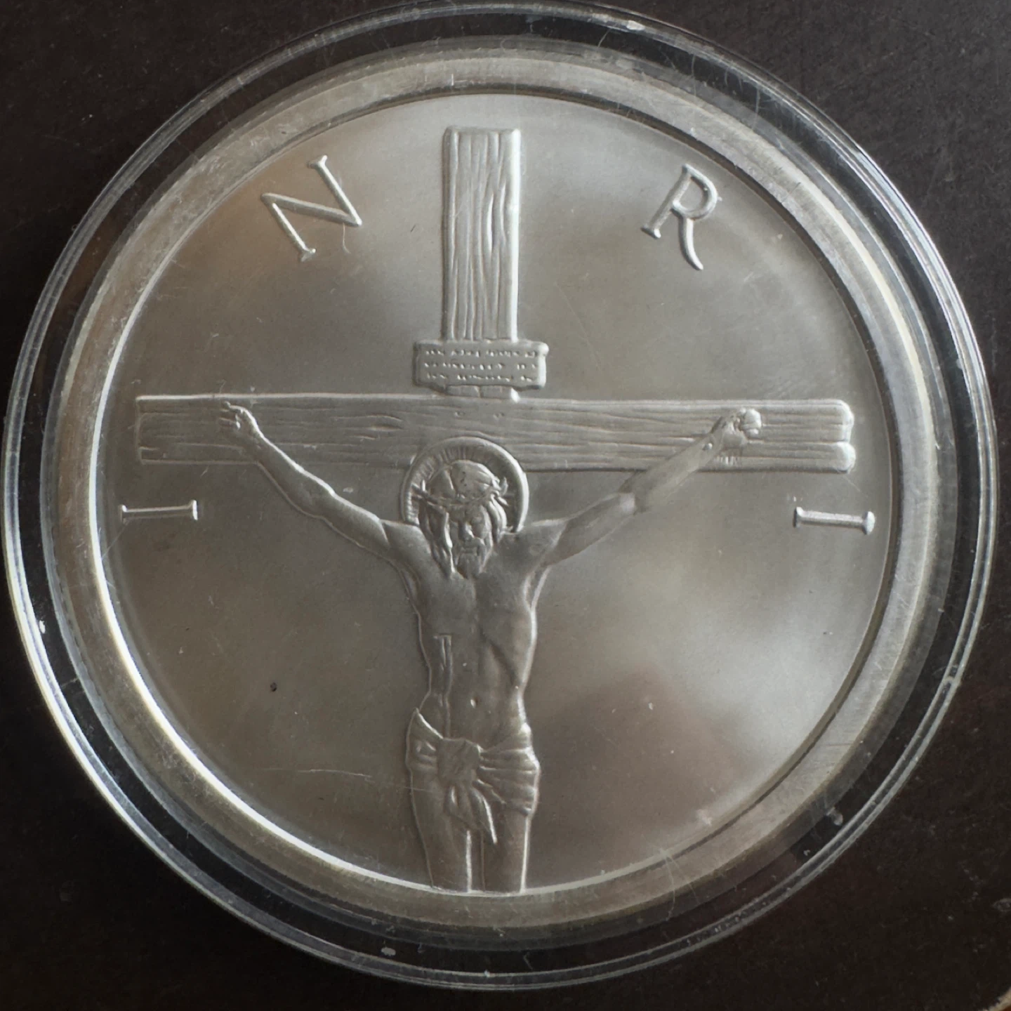 Silver Shield 5 Troy Ounce .999 Pure Silver Coin 2014