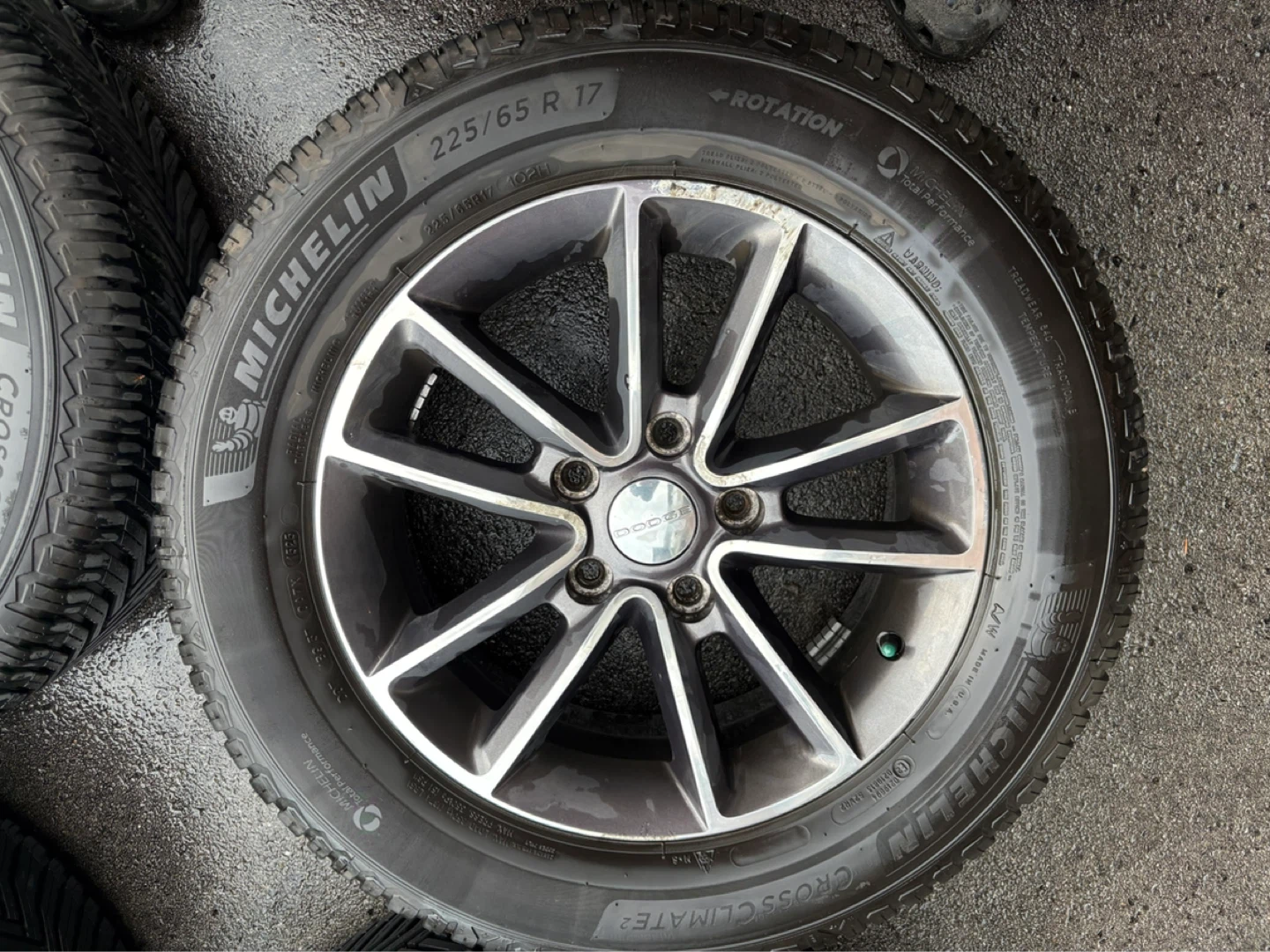 Michelin cross climate 2 tires on Dodge Caravan rims - photo 2