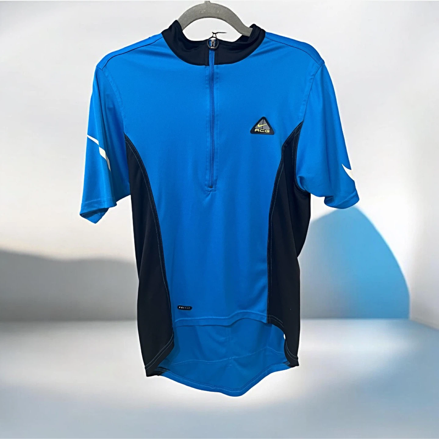 Nike ACG Dri-FIT Cycling Jersey – Men’s Large – Rare