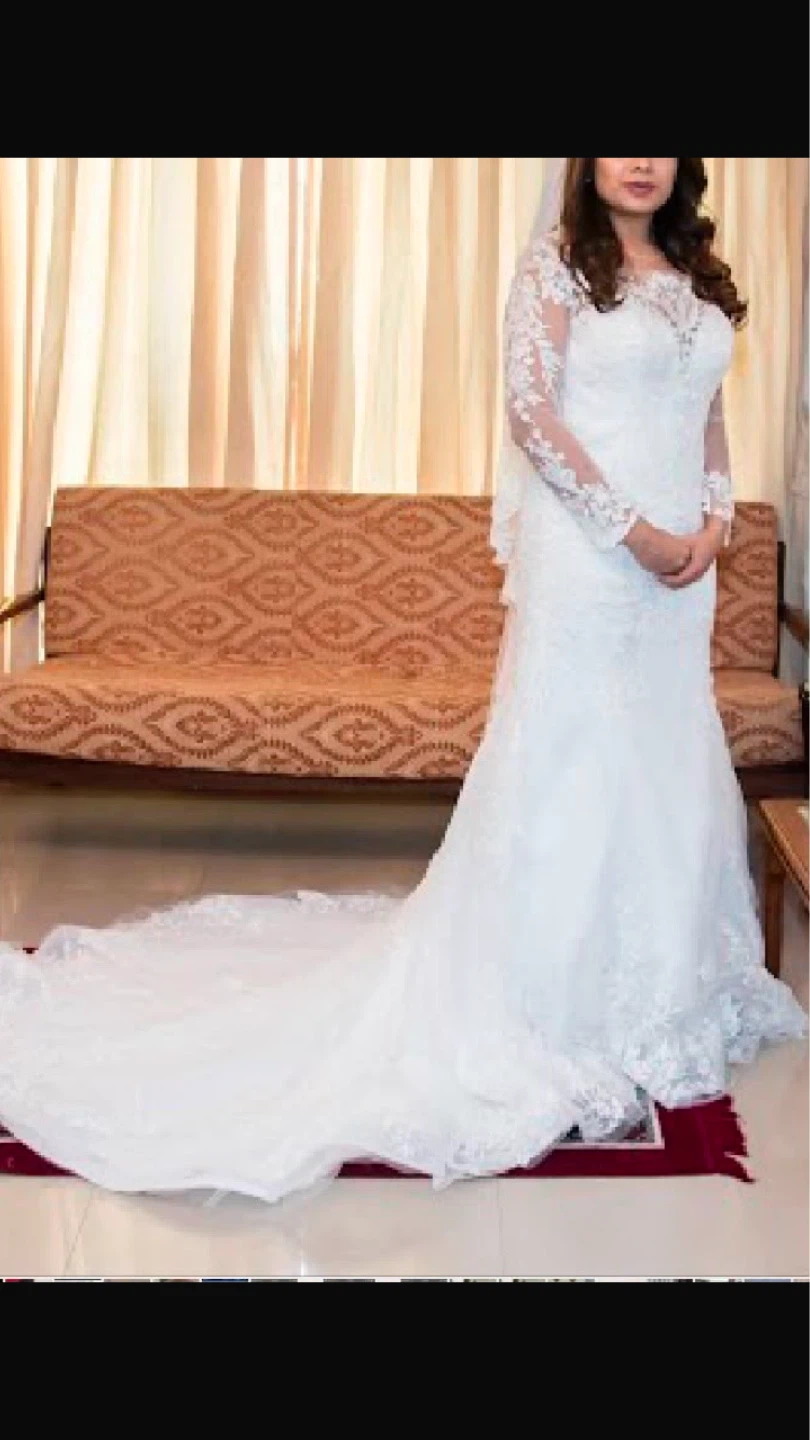 White Lace Wedding Dress with Long Sleeves - photo 3