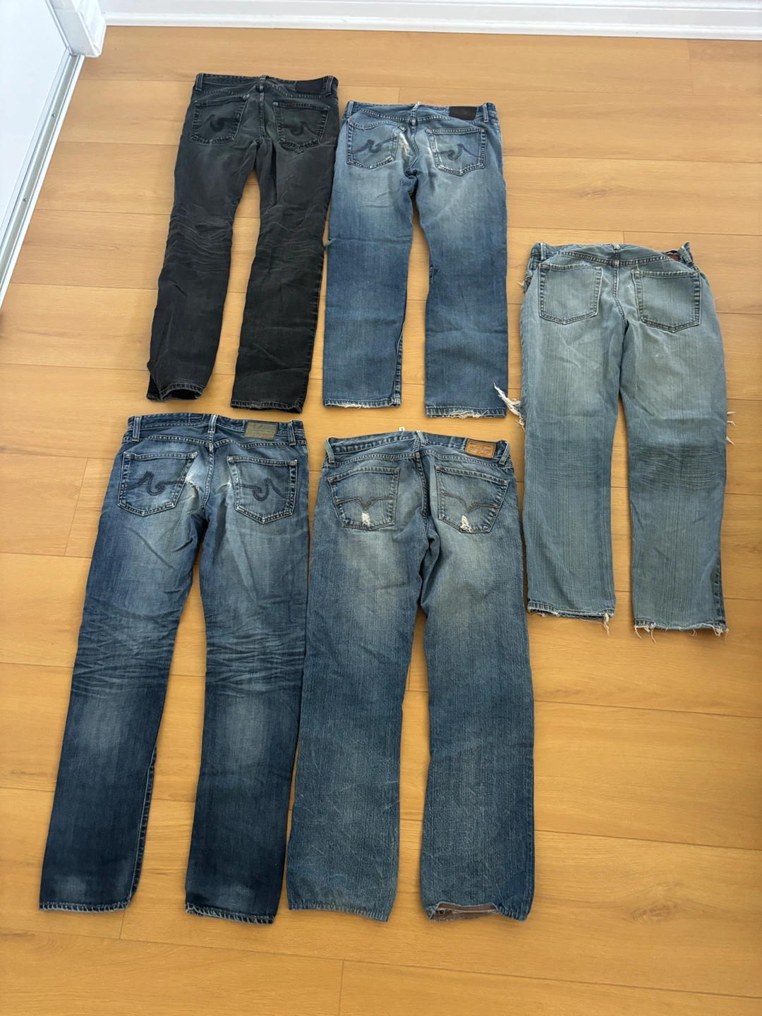 Assorted Men's Jeans Bundle - Various Brands - photo 2