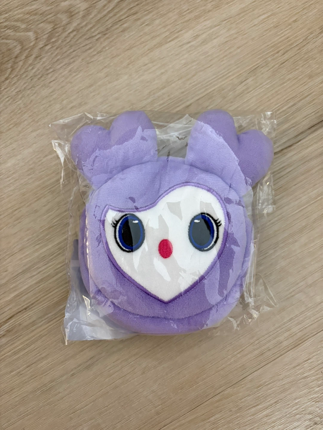 BRAND NEW TWICE LOVELYS Coin Wallet - Sana Purple
