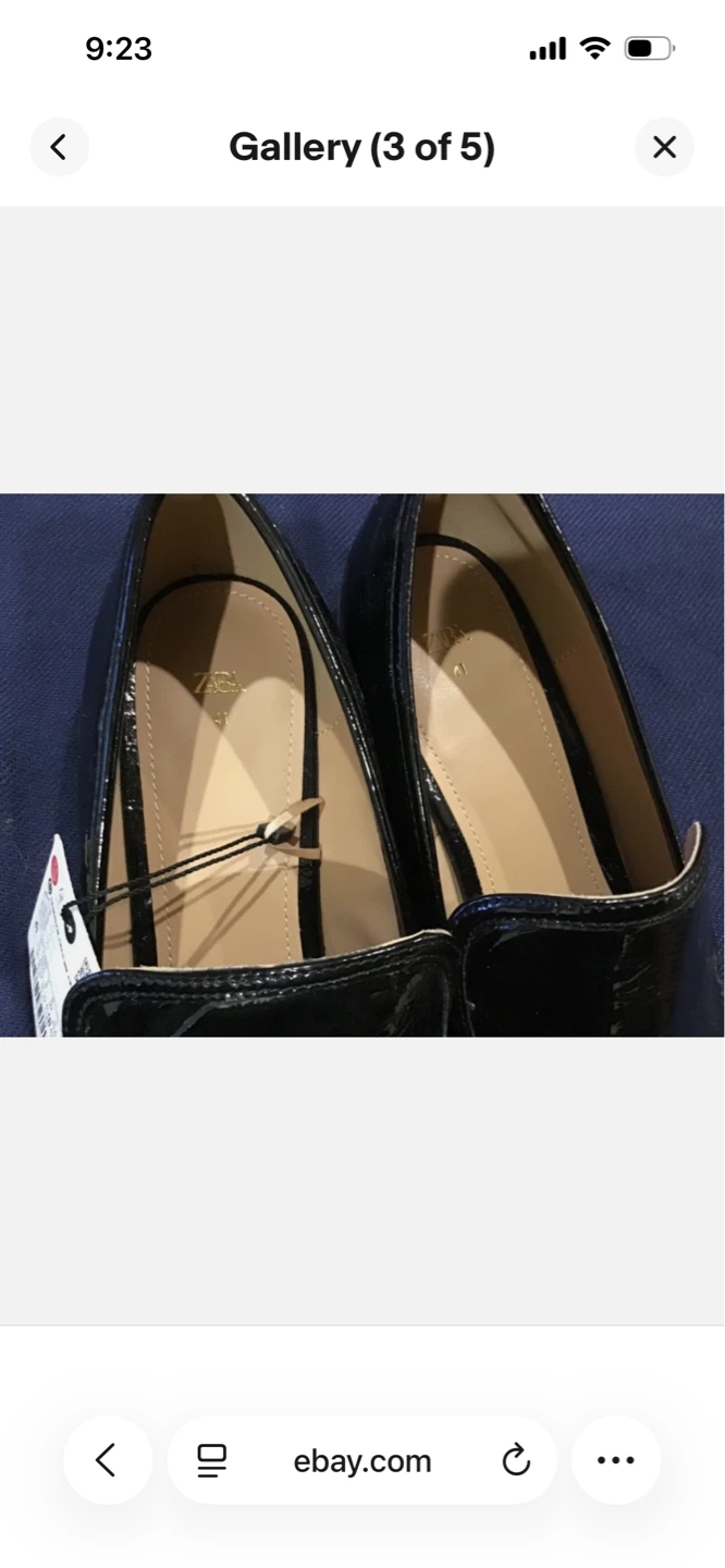 Black Patent Loafers Size 41 - photo 3
