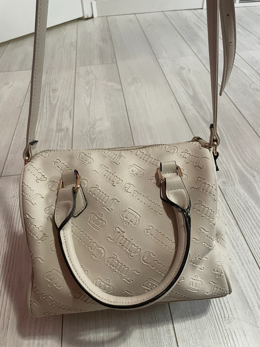 Juicy Couture handbag with charms - photo 2