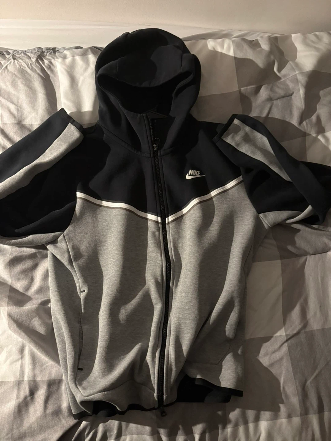 Nike Tech Fleece Full-Zip Hoodie Real