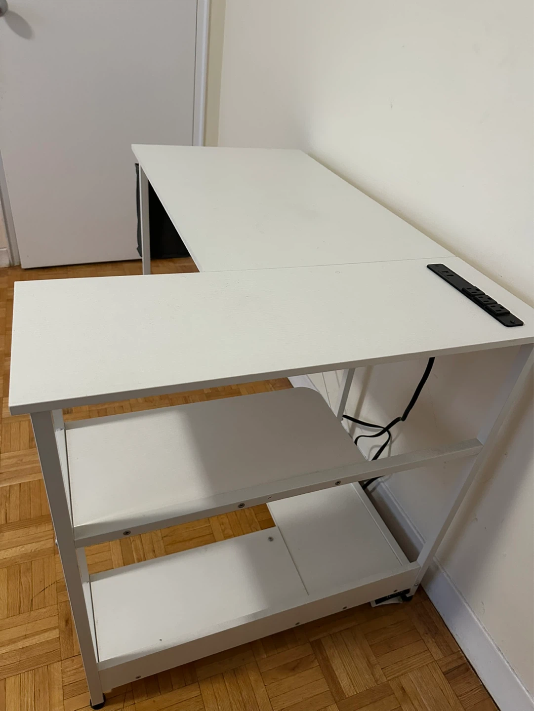 L-Shaped Home Office Desk with Shelves – White | Great Condition
