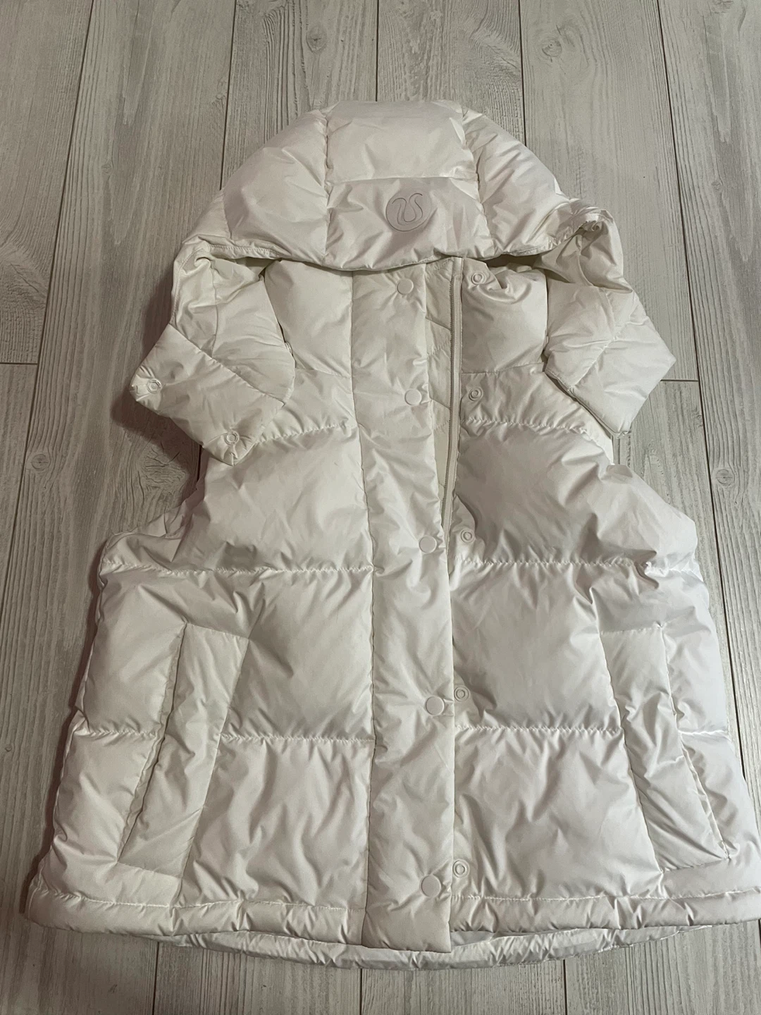 Lululemon Down Puffer Vest Size 2 White