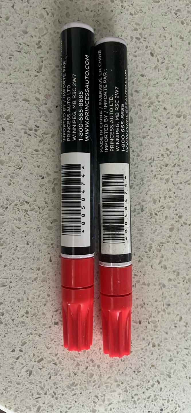 Princess Auto Pro Point Red Valve Action Paint Marker - photo 2