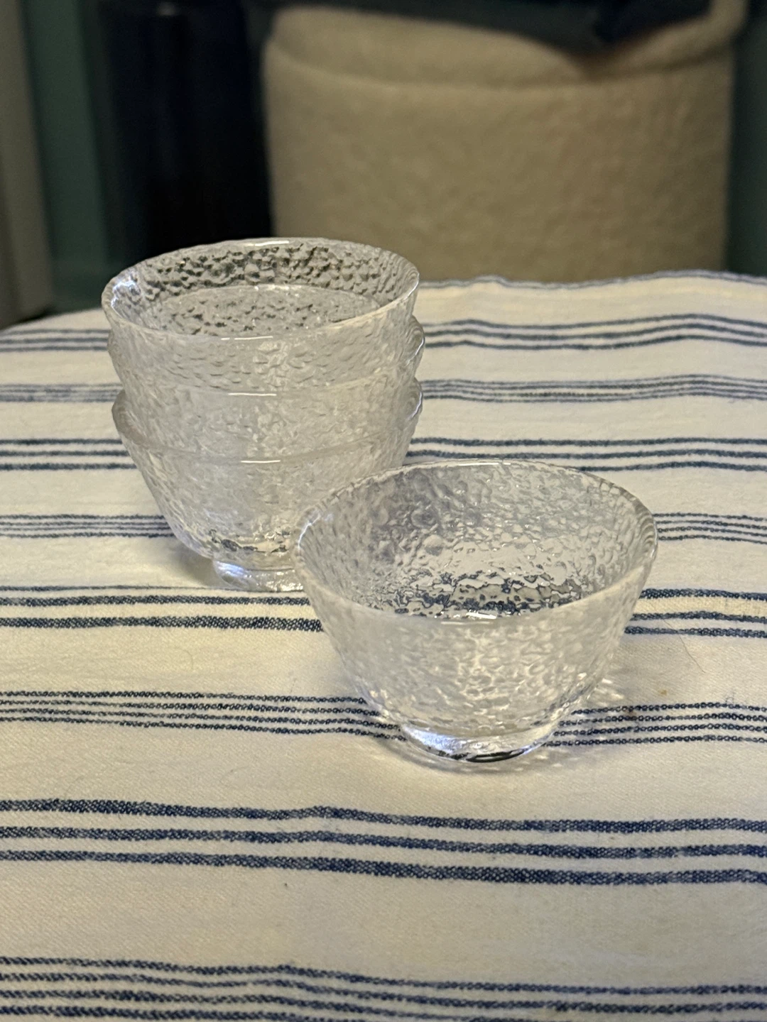 Set of plates and bowls - photo 4