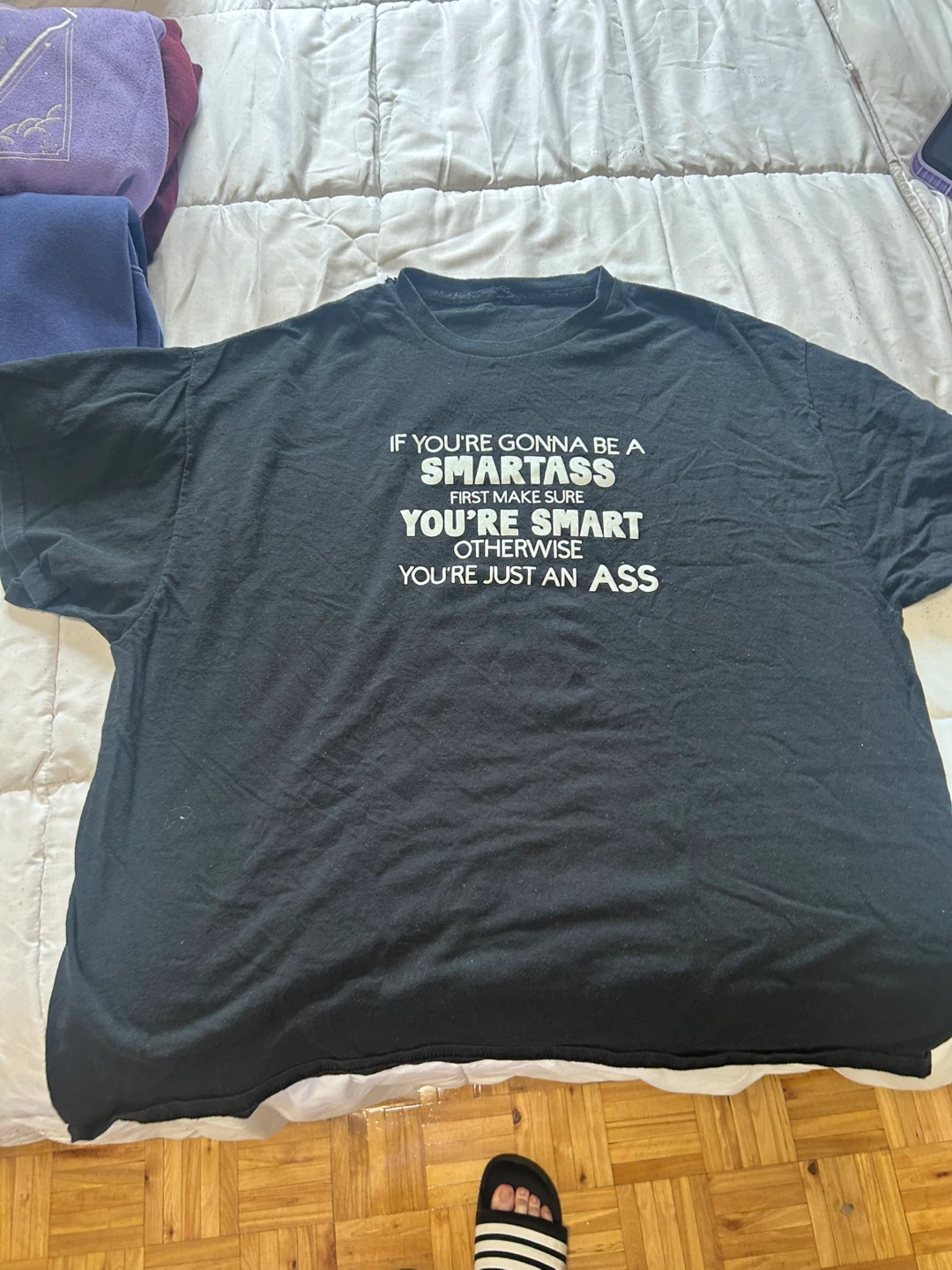 Black T-shirt’s with graphic print