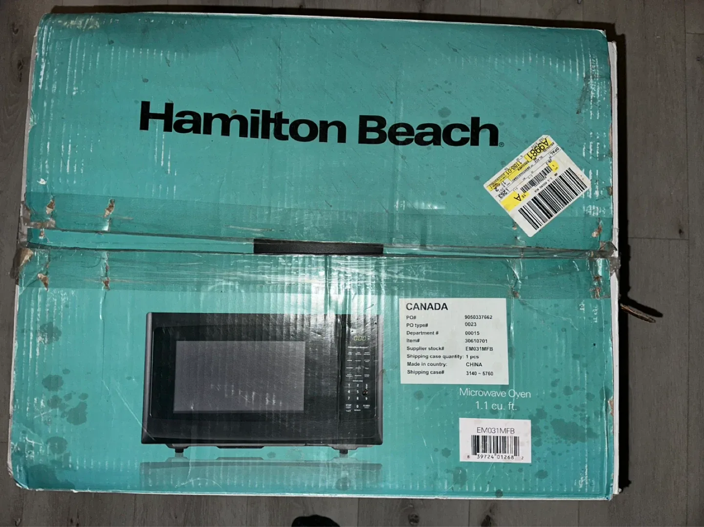 Hamilton Beach Microwave Oven - photo 2