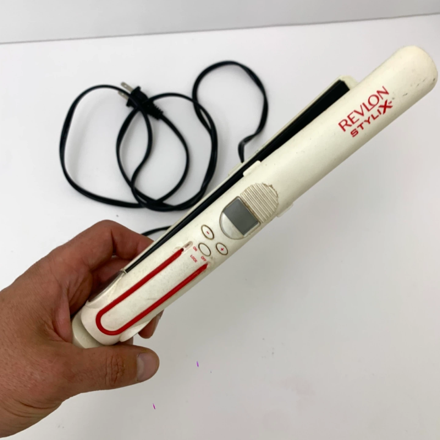 Hair Straightener Ceramic Hair Iron Styling Tool Revlon Stylix - photo 3