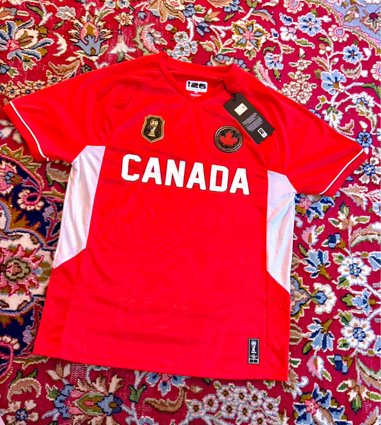 NWT Official CANADA FIFA World Cup 2026 Men’s Jersey Medium