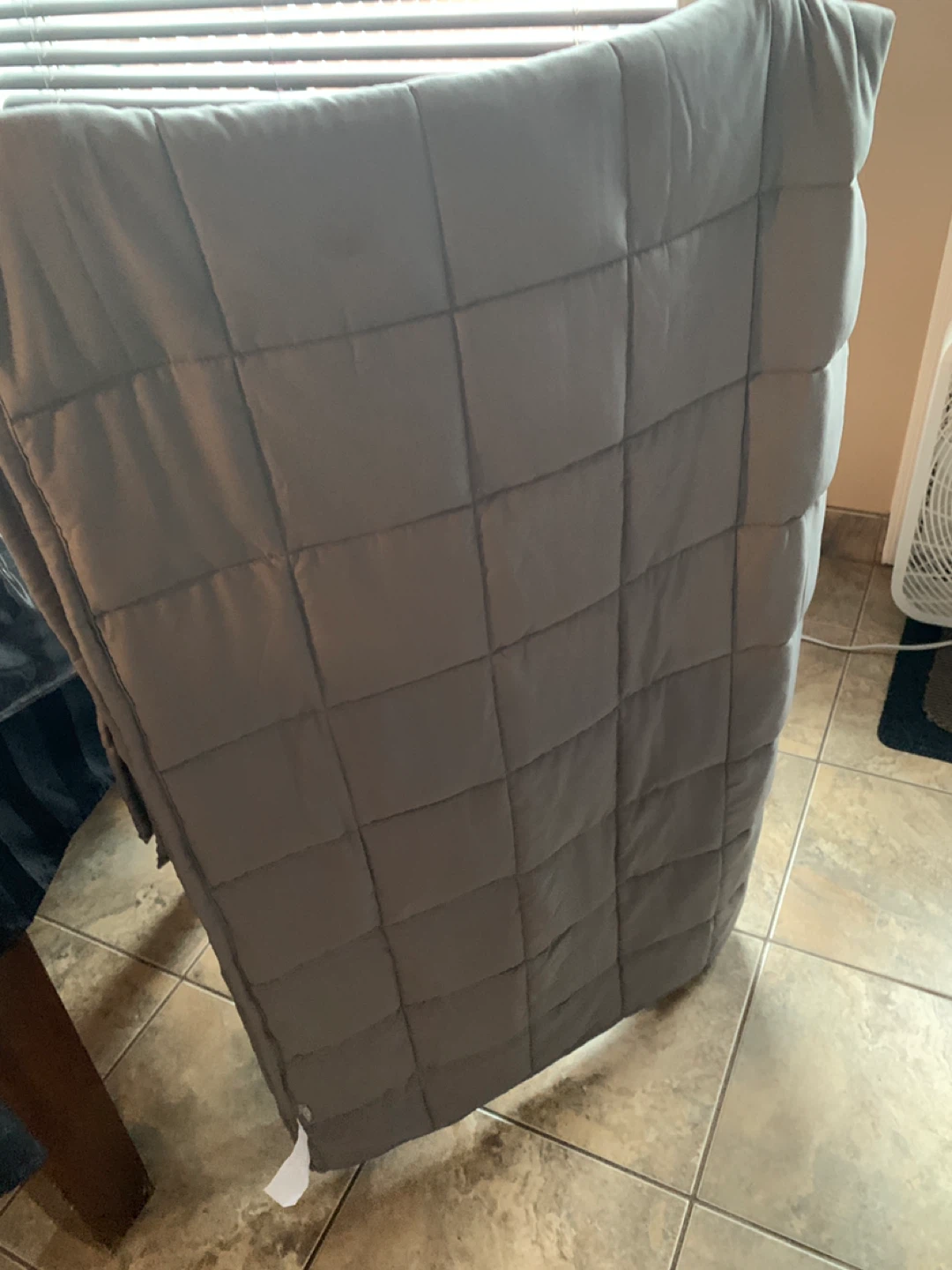 Grey Quilted Weighted Blanket 10 lbs - photo 2