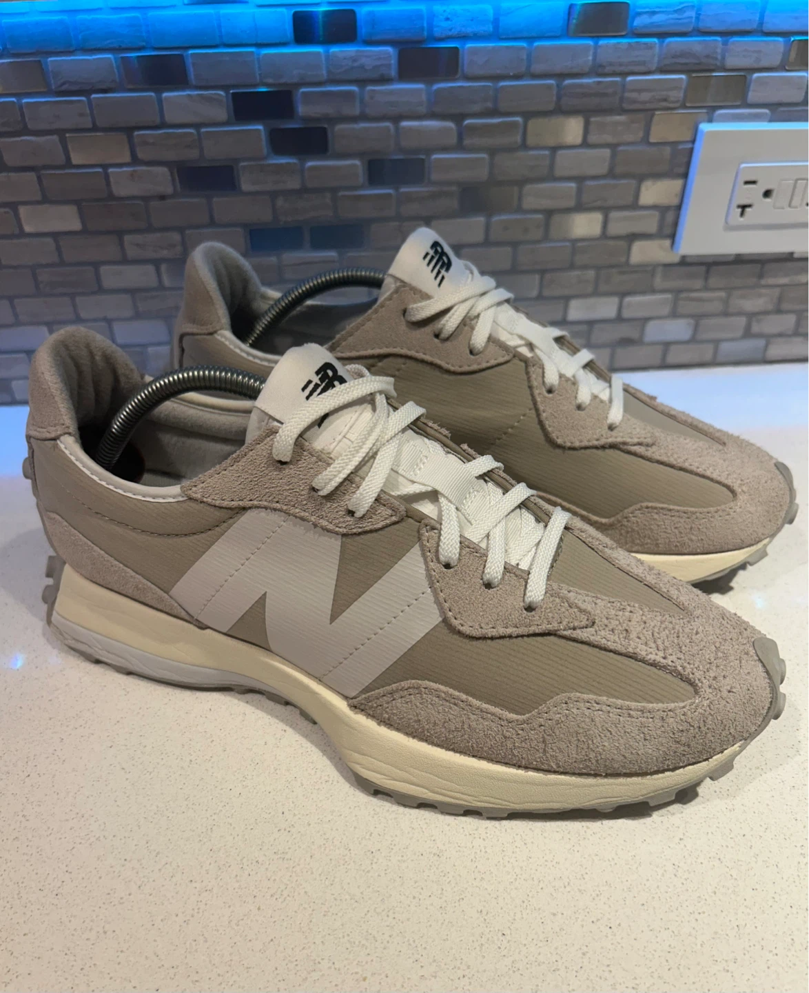 New Balance 327 Sneakers - photo 4
