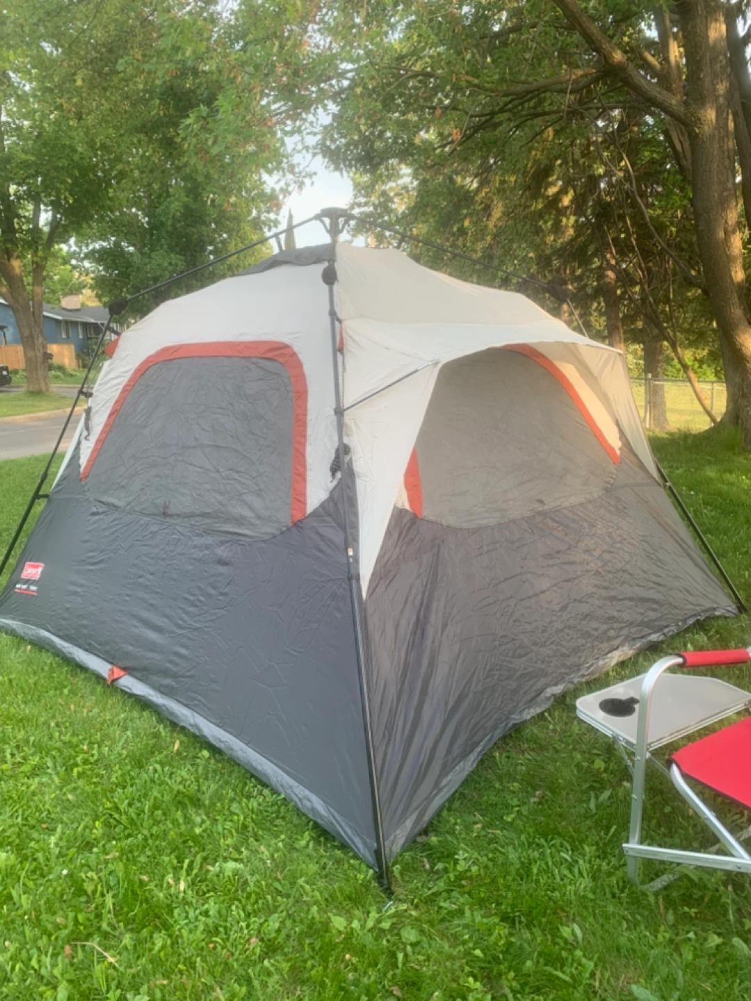 Coleman Instant Tent 6 person easy to set up