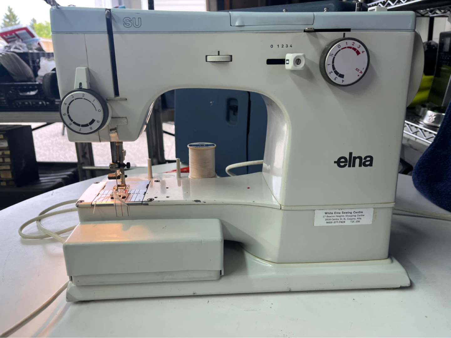 Elba Sewing machine with pedal - works great - photo 2