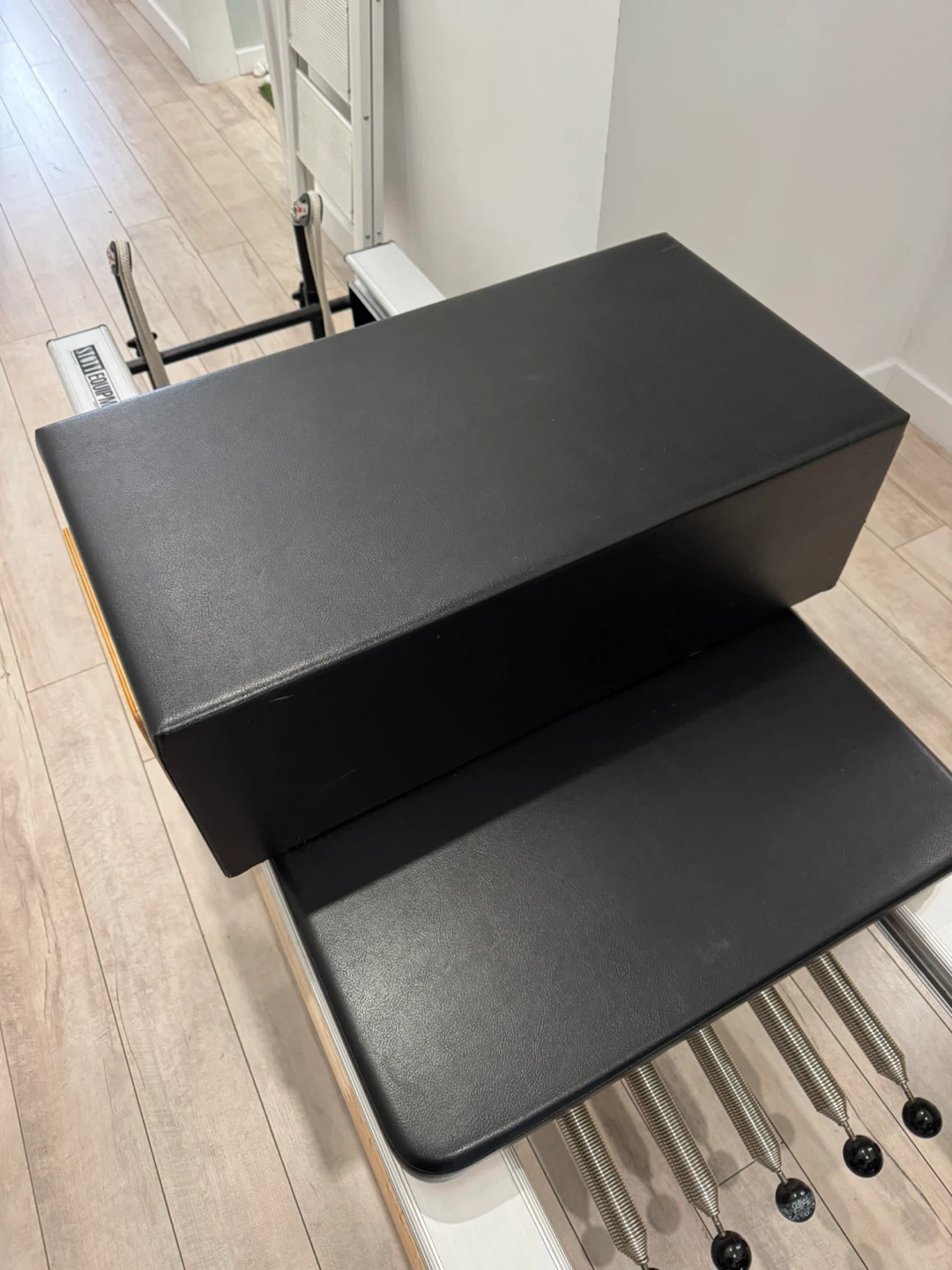 Merrithew V2 MAXTM Reformer Bundle - photo 3
