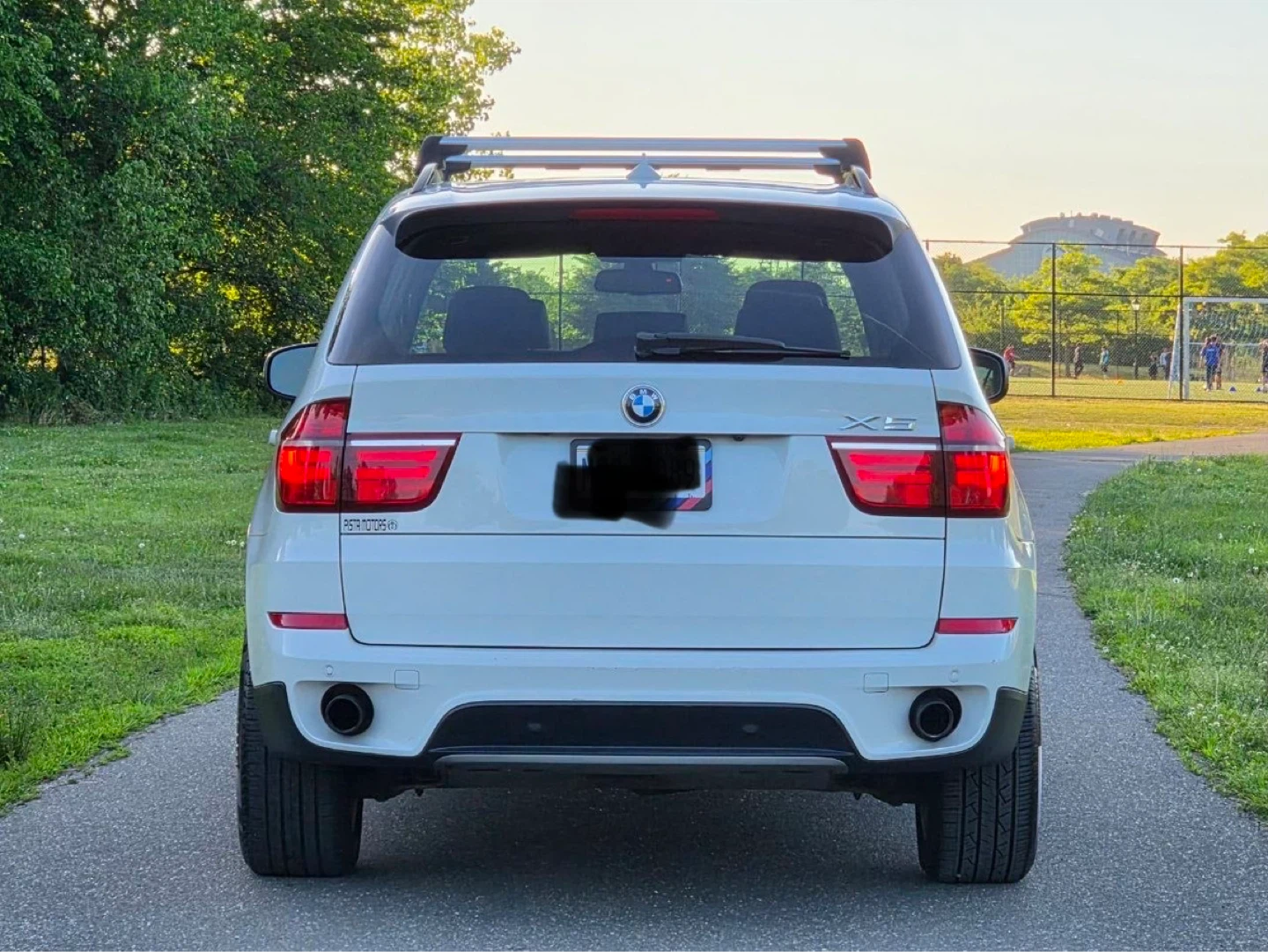 White BMW X5 SUV xdrive 35i premium - photo 4