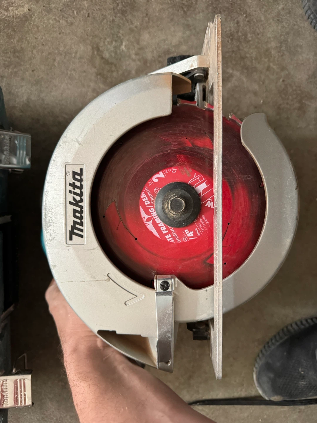 Makita 5007F Circular Saw with Case - photo 2