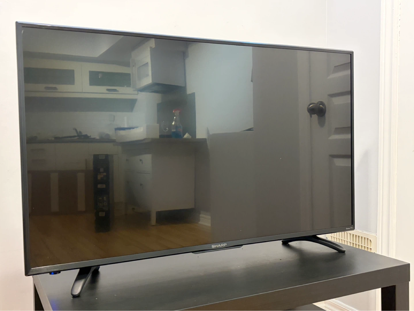 42 inch Sharp Roku TV 4K UHD - photo 4