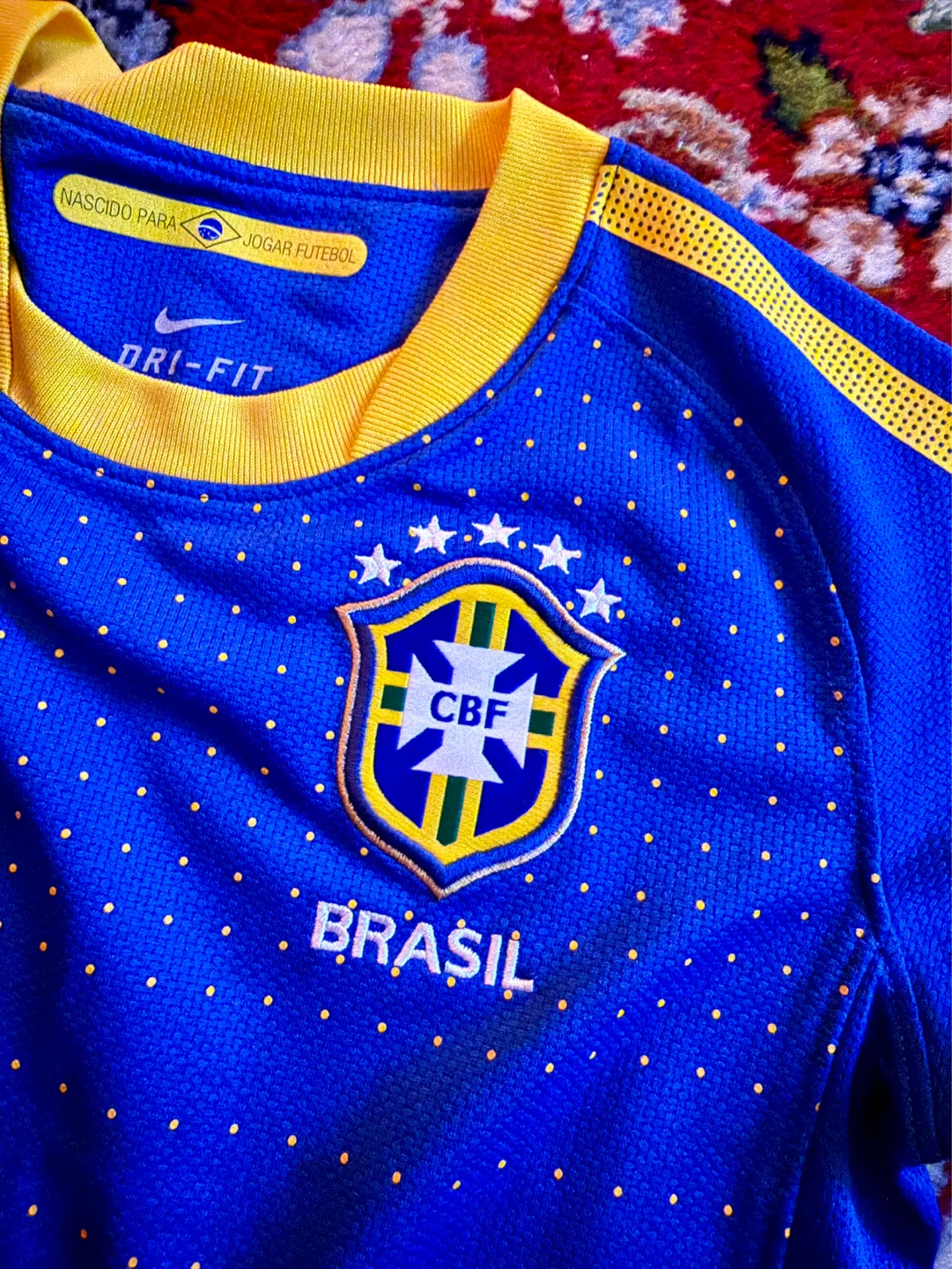 Brazil Nike Soccer Jersey Youth Small 8-10 Years / Women’s XS - photo 2