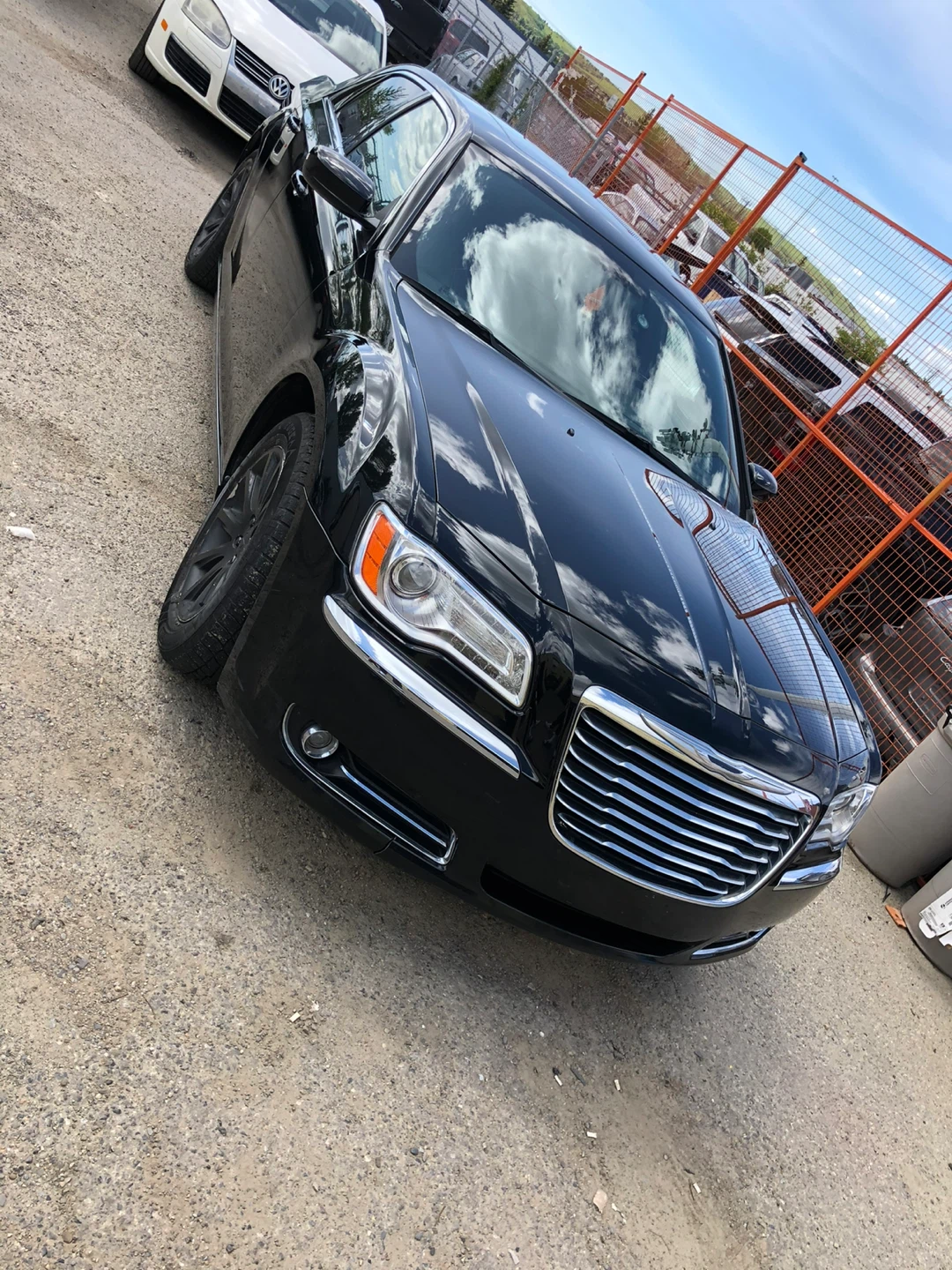 Black Chrysler 300 Sedan - photo 3