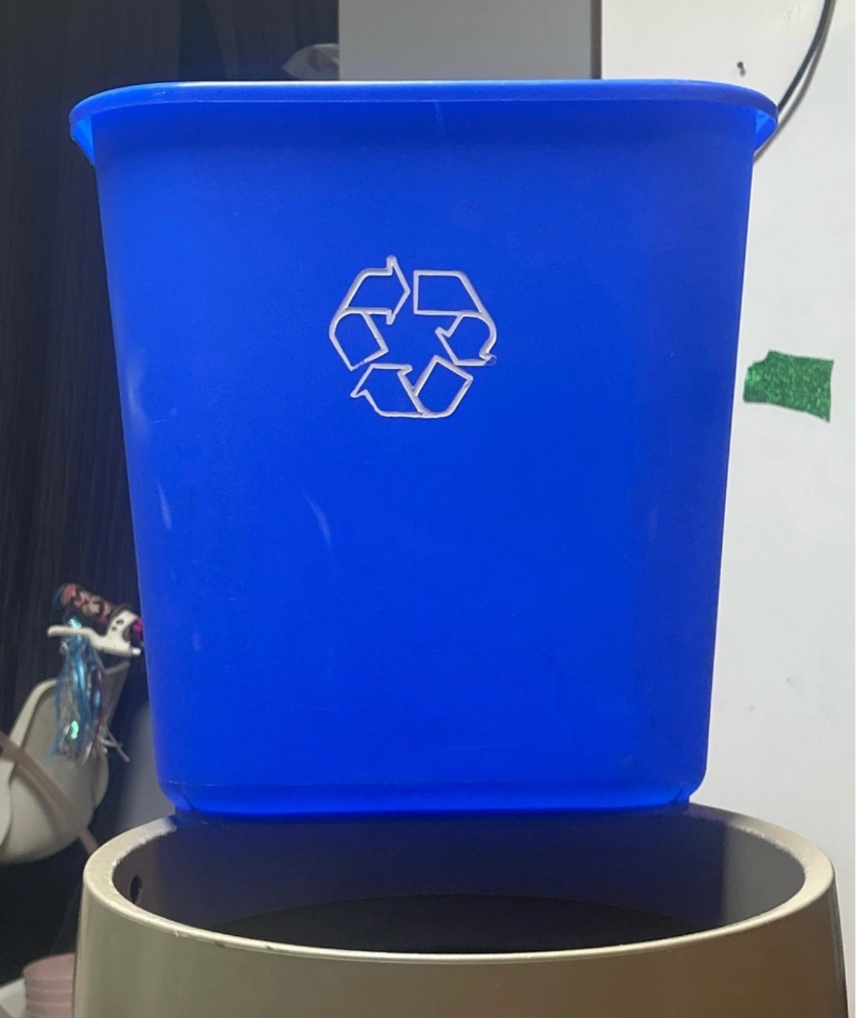 Trash cans - photo 4