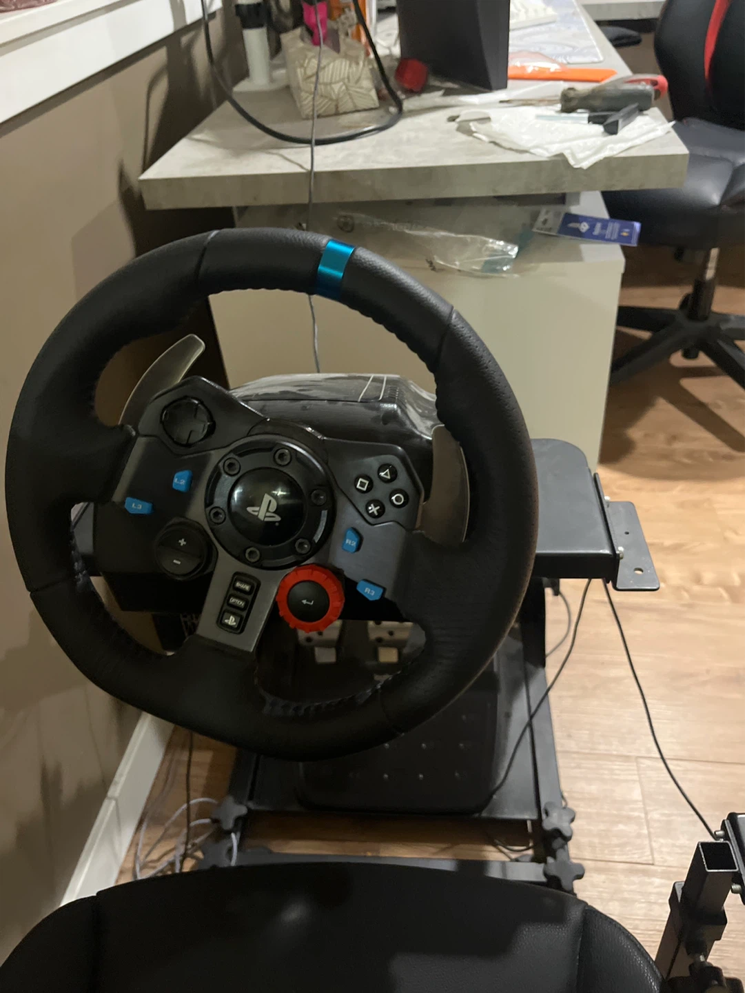 Logitech G Gaming Wheel and Racing Seat - photo 2