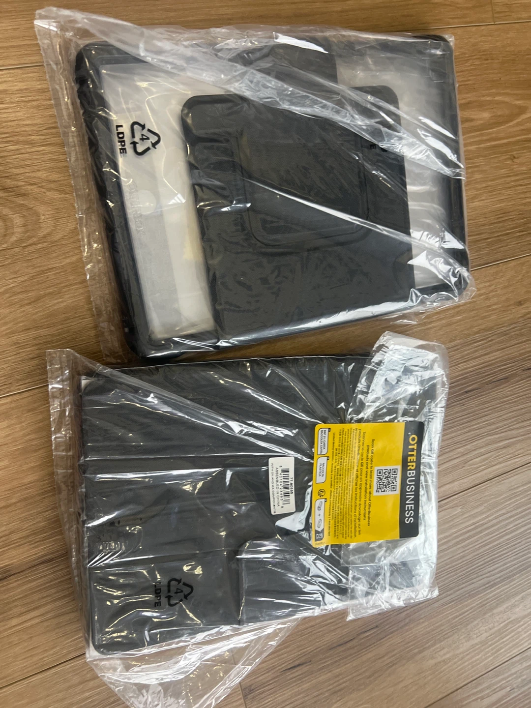 2 iPad Folio Cases (Gen 7, 8, 9) – Brand New
