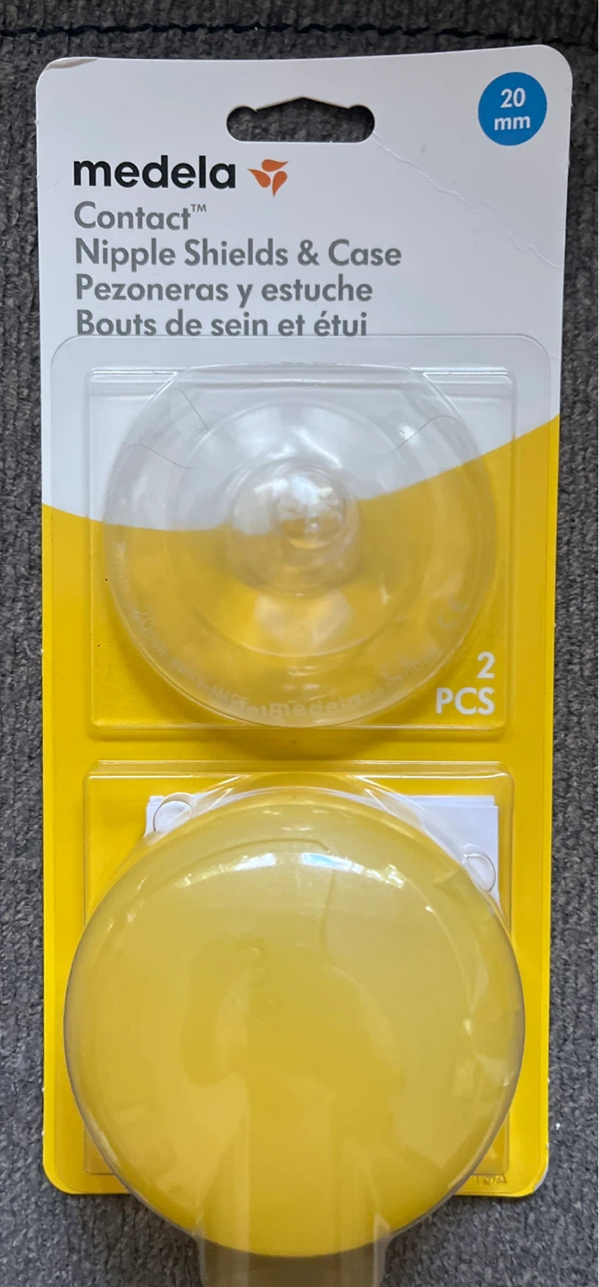 NEW - Medela Contact Nipple Shields & Case - 20 mm