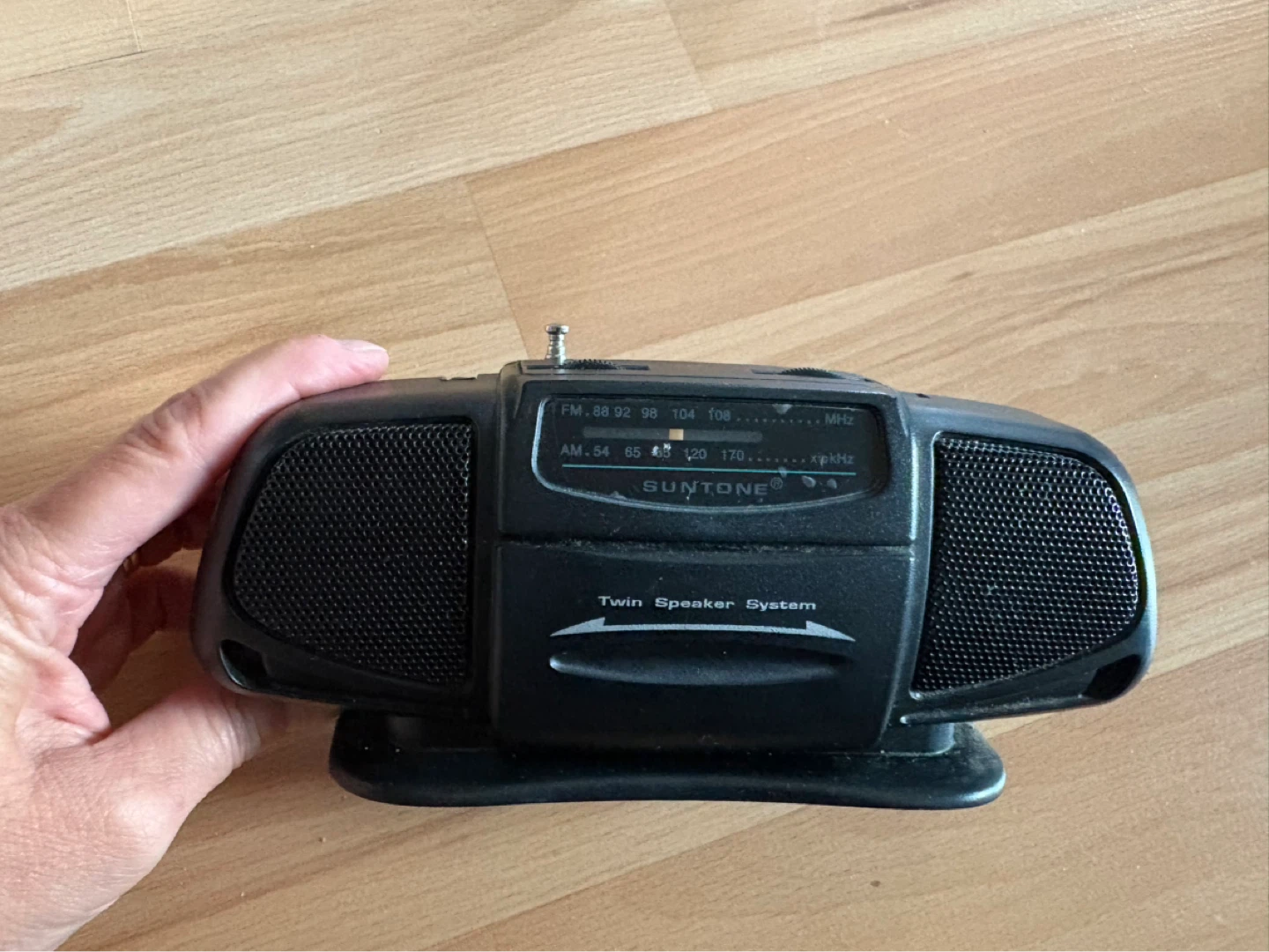 Vintage Electro Brand Mini Boom Box AM/FM Radio Twin Speakers - photo 2