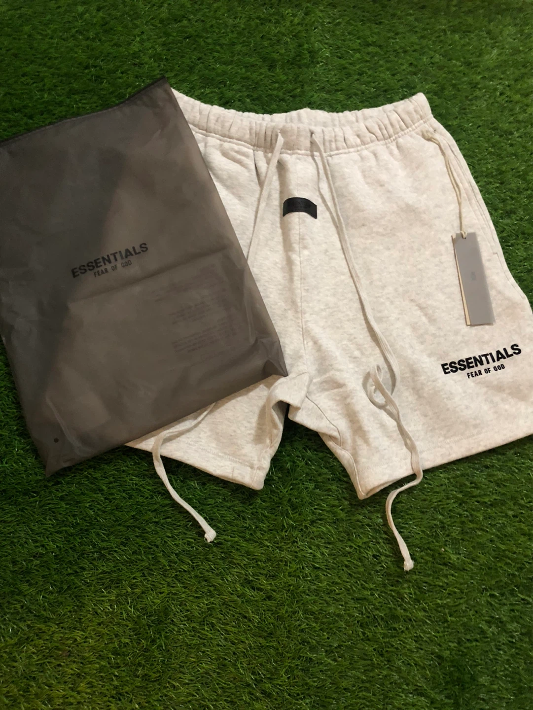 ESSENTIALS Fear of God Grey Sweat Shorts