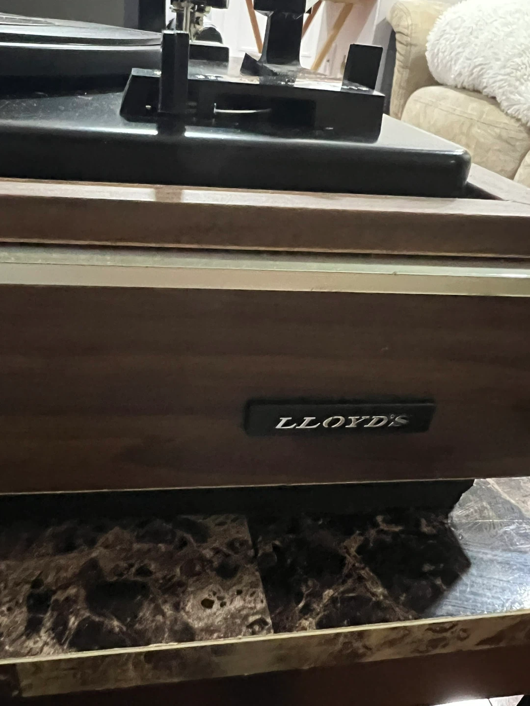 Lloyd's Turntable Record Player - photo 4